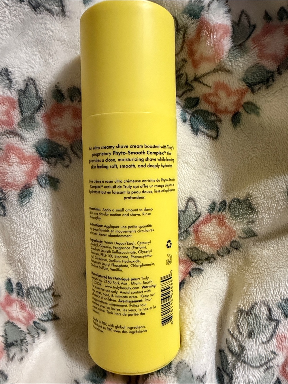 TRULY Sunshine Vibes Smoothing Shave Cream - Picture 2 of 3
